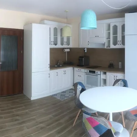Апартаменти Корал * Kiten (Burgas)