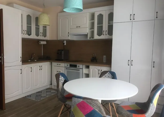 корал Apartman *